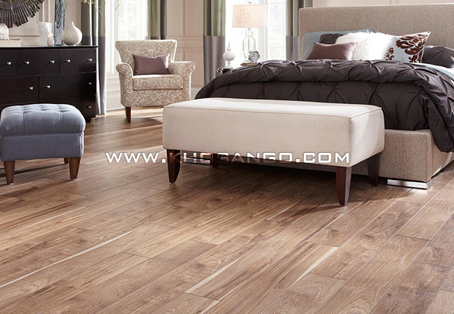 Lót sàn phòng ngủ với sàn gỗ công nghiệp
